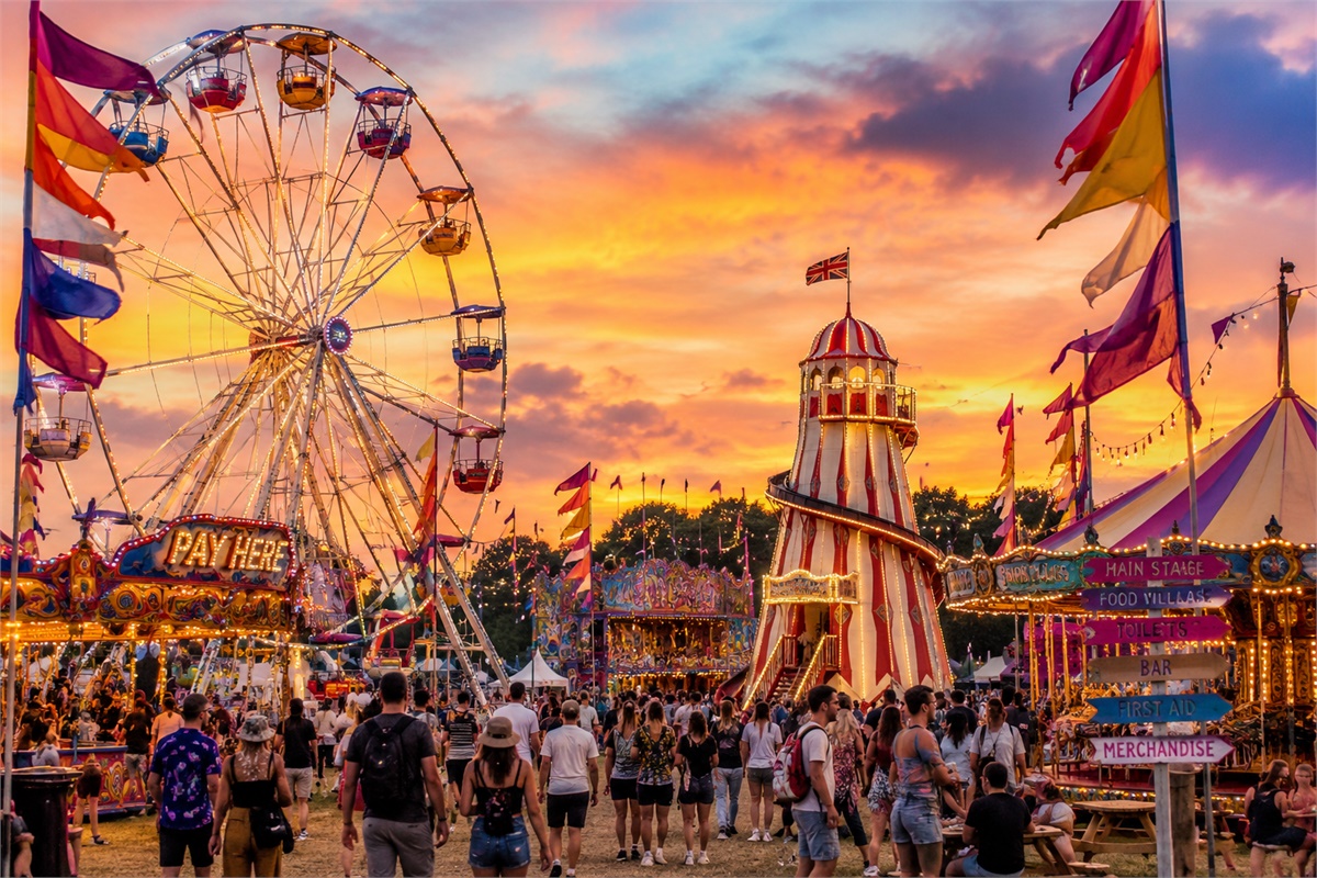 Festival Funfair Hire UK | Summer Festival Rides & Attractions