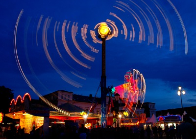 hire the booster funfair ride for community events booster funfair white knuckle ride for hire